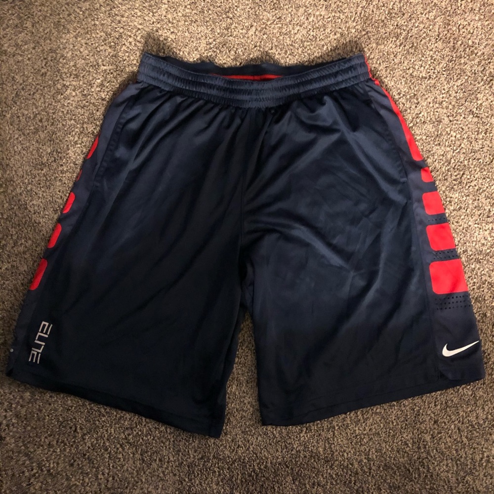 NIKE ARIZONA BASKETBALL SHORTS